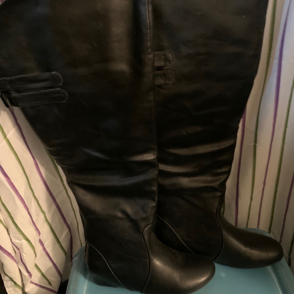 Over the knee boots